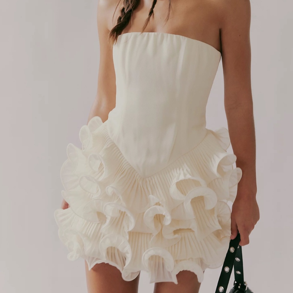 Delfi Collective 'Sorella' Ruffle Mini Dress in Cream (NWT)